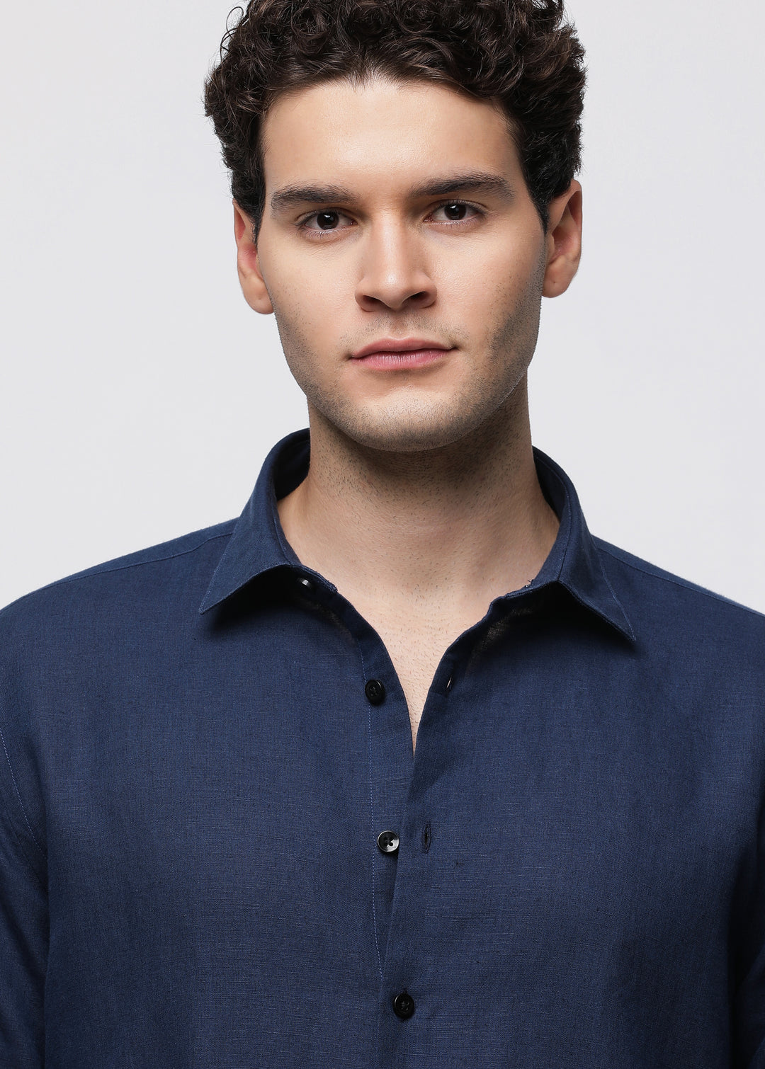Pure Linen shirt in Navy