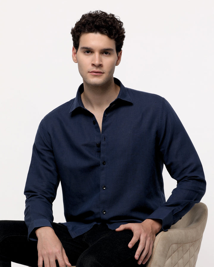 Pure Linen shirt in Navy