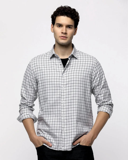 Outdoor Check Shirt in Beige - Wine & Cheese